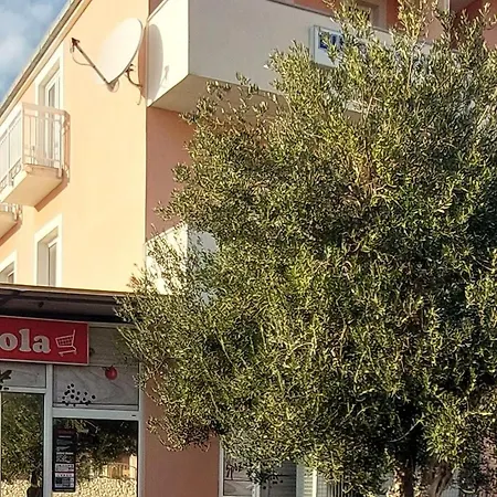 Apartment Happy Olive Kovacic